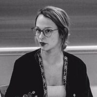 /home/lecreumo/public html/wp content/uploads/2021/10/laurie photo noir blanc